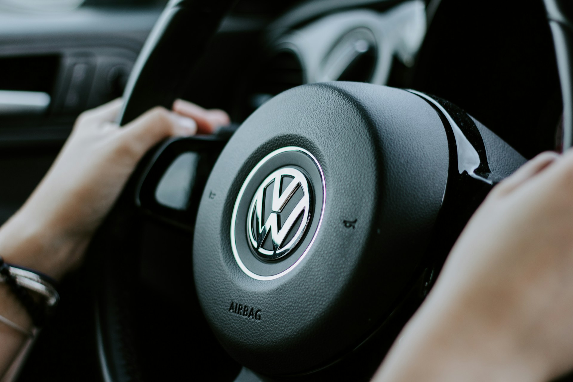 Geen spaargeld en toch een auto nodig? Dit zijn je opties